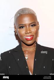 V bozeman hi-res stock photography and images