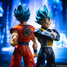 1 watcher2.2k page views2 deviations. Ssgss Vegeta S H Figuarts Dragonball Super Broly Movie In Hand Gallery The Toyark News
