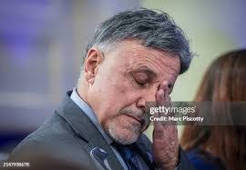 Rose Bunton's Instagram, Twitter & Facebook