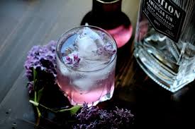 Gin Tonic With Lilac Syrup