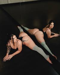 Zoë Renea @thezoerenea x Zeus @zeusv.i |