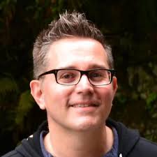 Daniel Isidro's Instagram, Twitter & Facebook