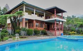 4 kamar, ruang tamu, dapur, kompor, dispnser, water heater, 1 vila kecil : Villa Pelangi Nikmati Liburan Berkesan Di Puncak Dengan Pemandangan Indah Villa Di Puncak