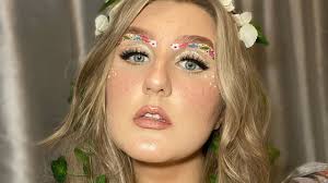 Best salons for makeup services and makeup artists near me in Paisley  Northwest, Paisley