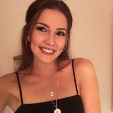 Ari Jade (@arijade12)