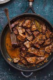 Caçoila ~ Portuguese Stewed Beef | Leite's Culinaria