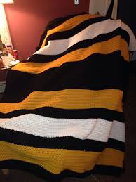 Boston Bruins Colors Going To Make A Car Seat Blanket For Gavyn In This Colour Combo Crochet Blanket Patterns Crochet Blanket Crochet