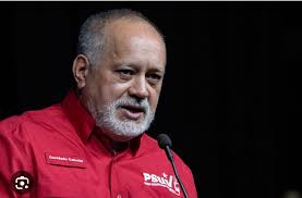 Henry Paredes (@Henry577)