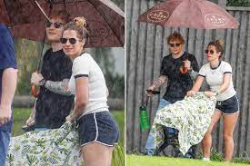 Full girlfriends list, ex and current. Ed Sheeran And Wife Cherry Step Out In Rain With Baby Girl