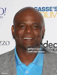 60 Photos & High Res Pictures