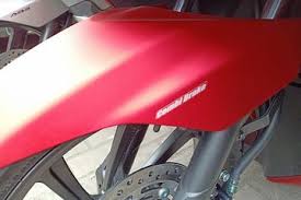 Warna silver ternyata bukan warna aman untuk mobil panduan pembeli. Awas Cat Doff Motor Asli Pabrik Jadi Belang Bekas Stiker Nempel Motorplus