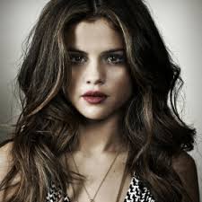 Résultat de recherche d'images pour "selena gomez"