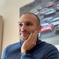 100+ perfiles de «Angelo Calabrese»