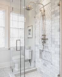 Best Small Master Bathroom Remodel Ideas 41 Small Bathroom Bathroomremodelideas Small Bathroom Remodel Bathroom Tile Designs Small Master Bathroom