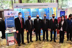 Rincian pendapatan ini berasal dari gaji sebagai seorang karyawan perusahaan atau pegawai negeri. Pameran Sabah Maju Jaya 2021 Kementerian Kewangan Sabah