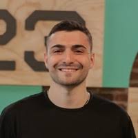 800+ "Blau" profiles