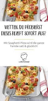 Spaghetti Pizza Mit Schwarzen Oliven Rezept Rezepte