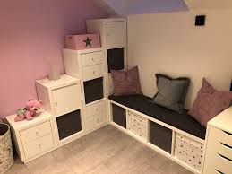 Pin Von Lora Corbit Auf Kinderzimmer Ikea Kallax Regal Zimmer Kinder Zimmer