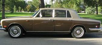 The silver cloud is the first rolls royce to be equipped with hydromechanical rear brakes. Rolls Royce Silver Shadow Colours