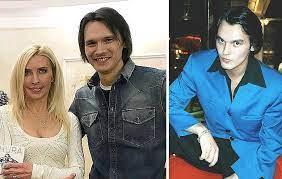Их сыну тимофею сейчас 11 лет. Foto Vlada Stashevskogo Sejchas 23 Kartinki Smehklub