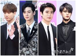 Fromis_9 facts & ideal types fromis_9 (프로미스 / 프로미스나인), an initialism for 'from idol school', consists of 9 members: The Seoul Story On Twitter A Solid Friendship Among 97 Line Got7 Yugyeom Recently Shared With Elle Korea His Most Cherished Items One Of It Was A Cartier Birthday Bracelet Gifted By