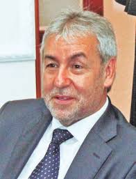 Argumento 15 2016.indd