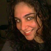 Daisy Vela's Instagram, Twitter & Facebook