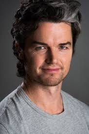 Abe Gray : biographie, filmographie, photos & vidéos