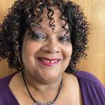 Regina Lovelace's Instagram, Twitter & Facebook