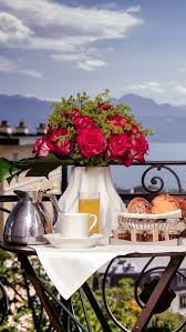 Buenos Dias Desayuno Natural Rosas Rojo Vista Balcon Fondo De Pantalla Movil Hd Peakpx