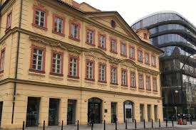 „nebylo by to prodloužení nouzového stavu pro vládu, ale pro hejtmany, regiony, ty, kteří mají na bedrech očkování, ty, na kterých stojí to, jestli uspějeme nebo ne, doplnil ho poslanec stan jan farský. Cak K Vyhlaseni Nouzoveho Stavu Usnesenim Vlady Ze Dne 14 2 2021 Advokacie Advokatni Denik