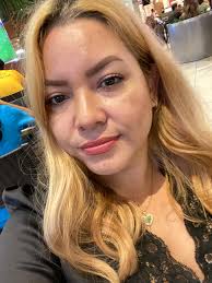 Rafaela Vera (@mutobella)