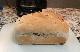 Make And Share This Cinnamon Raisin Bread For The Bread Machine Recipe From Genius Kitchen Bread Machine Recipes Raisin Bread Cinnamon Raisin Bread