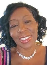 Evelyn Taylor's Instagram, Twitter & Facebook