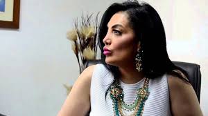 ممثلة مصرية ولدت بدولة الإمارات عام 1976 وحصلت على الجنسية اﻹماراتية، درست إدارة الأعمال بإنجلترا، بدأت حياتها الفنية عام 2010 عن. Ù‡Ù„ ØªØ²ÙˆØ¬Øª Ø­ÙˆØ±ÙŠØ© ÙØ±ØºÙ„ÙŠ Ù…Ù† Ù…Ù„ÙŠØ§Ø±Ø¯ÙŠØ± Ø¹Ø±Ø¨ÙŠ Ù…Ø¬Ù„Ø© Ø³ÙŠØ¯ØªÙŠ