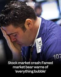 Société Générale's Albert Edwards, famed for calling the dot-com bubble  leading up to the 2000 crash, is again warning investors of a potentially  painful plunge ahead. (Credit: Andrew Burton/Getty Images) #stockmarket  #wallstreet