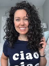 Hair day new hair your hair diy hairstyles pretty hairstyles heatless hairstyles elegant hairstyles kayley melissa coiffure hair. Number One Tip For Better Curls It S All About The Cut Shine With Jl