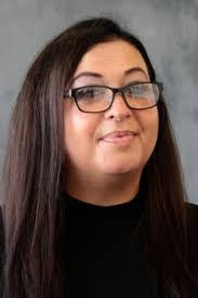 Renee Beck's Instagram, Twitter & Facebook