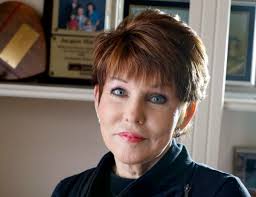 Jacquie Walker to drop 11 p.m. newscast