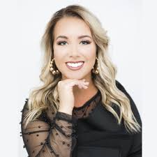 Highly skilled clinical team of Atalla Plastic Surgery