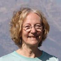 North of the Border (Neil Hamel, #1) by Judith Van Gieson