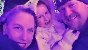 Fundraiser for Beth Browning by Lisa Pardue : Help the Browning Family  Rebuild After Flood