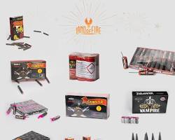 Imagine cu Șir de petarde in a Christmas box