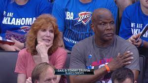 3,798,894 likes · 12,549 talking about this. Steve Noah On Twitter Blake Griffin S Mom And Dad Gail And Tommy Griffin Http T Co Uflhvltlqr