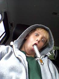 Robin Henner's Instagram, Twitter & Facebook