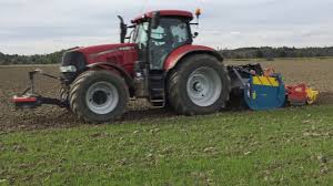 Cab suspension halogen headlights and spotlights standard portable joystick backlit buttons and displays telltales interactive controll swivel seat 4 different types of tires. Trekkers Imants 46 Serie Spitmachine In Actie Met Rotorkopeg Kinderfilmpjes