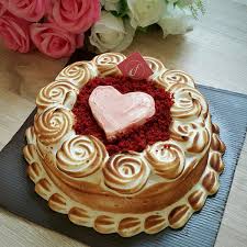 Traditional kue are popularly known as kue basah (wet kue) that has a moist, soft texture because of rich coconut milk. Delice Patisserie Jual Kue Ulang Tahun Dan Cupcake Surabaya