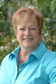 Sally Maurer's Instagram, Twitter & Facebook