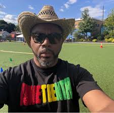 Your favorite country singer, Karly Ray. 🤠👢 I wrote for so many country  singers