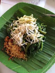 Resep pecel madiun merupakan salah satu resep masakan tradisional yang telah menjadi resep masakan indonesia. Pecel Pincuk Jagonya Pecel Madiun Kembang Turi